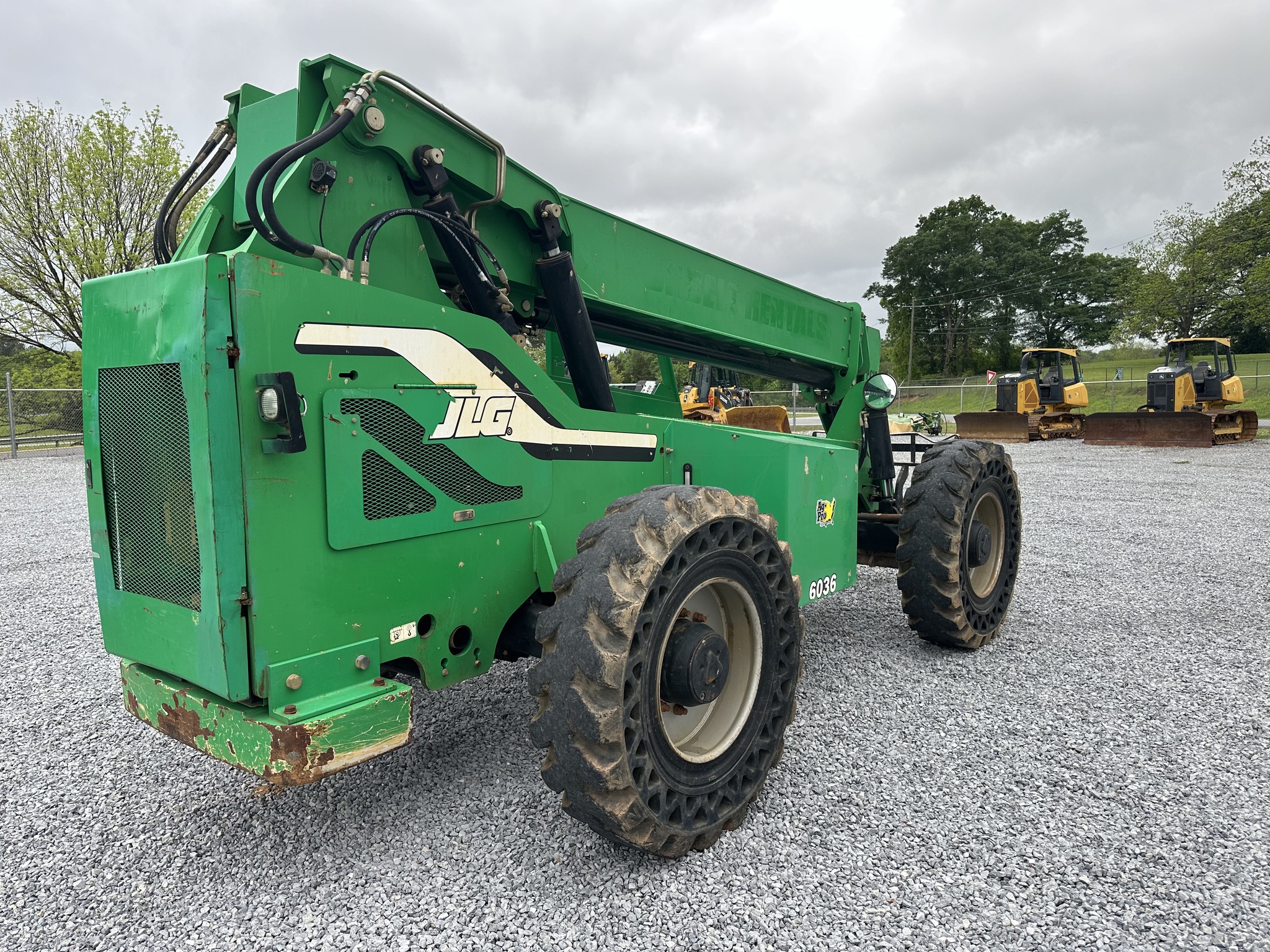 2014 Skytrak 6036 Image 5