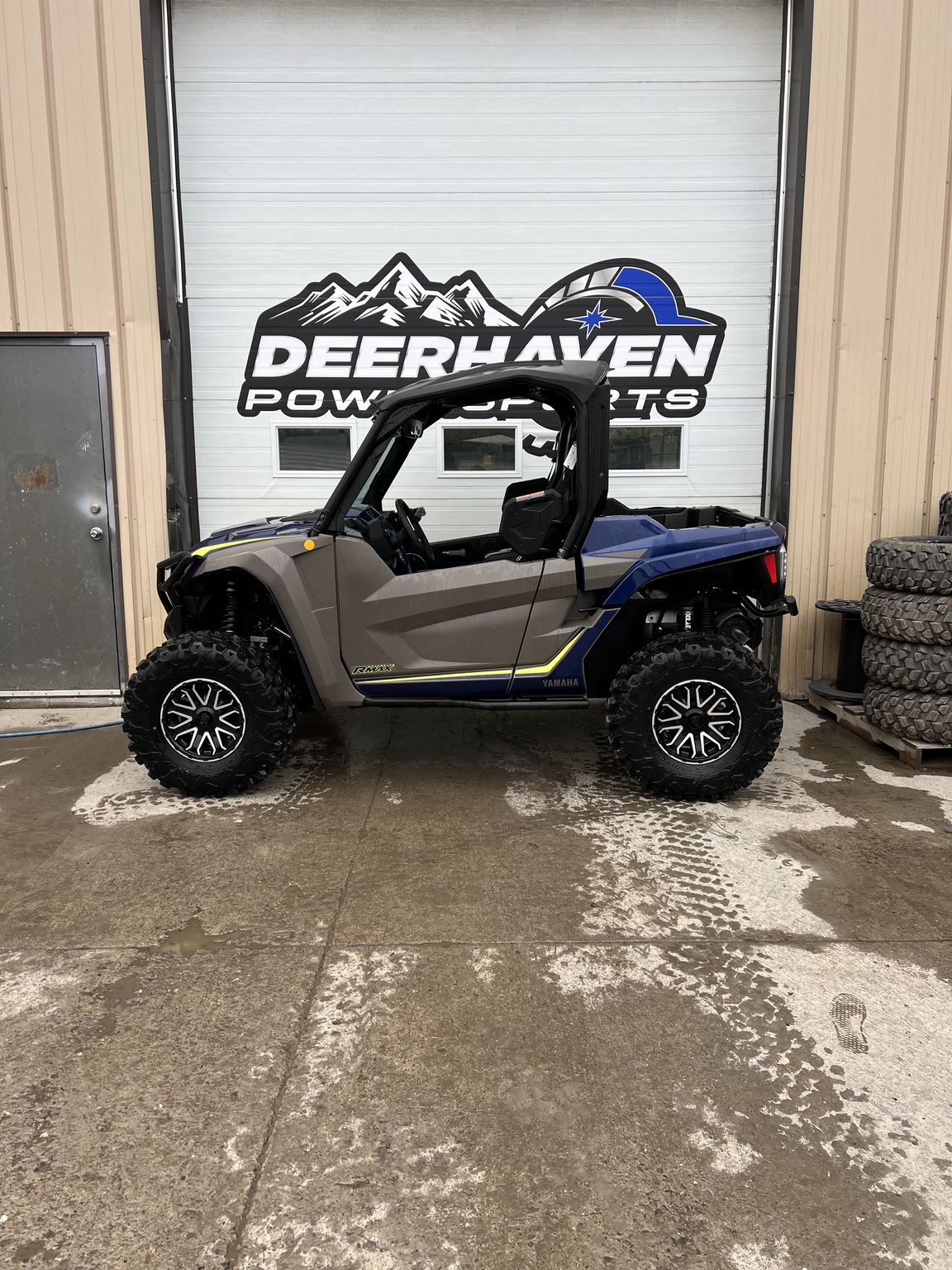 2023 Yamaha WOLVERINE RMAX2 1000 LE Image 1
