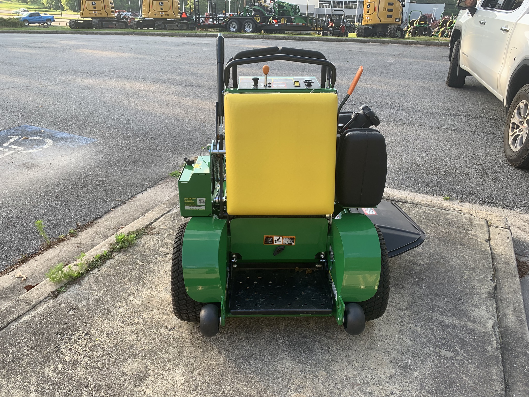 2023 John Deere 636M Image 5