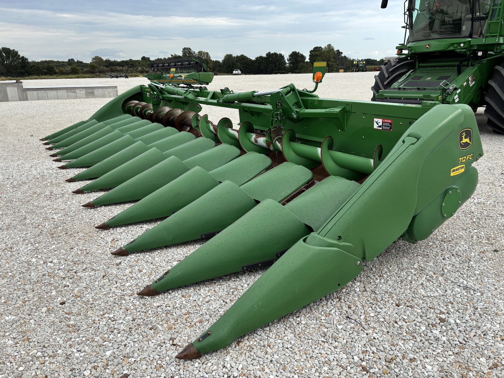  2020 John Deere 712FC at Heritage Tractor in Rockport, IL