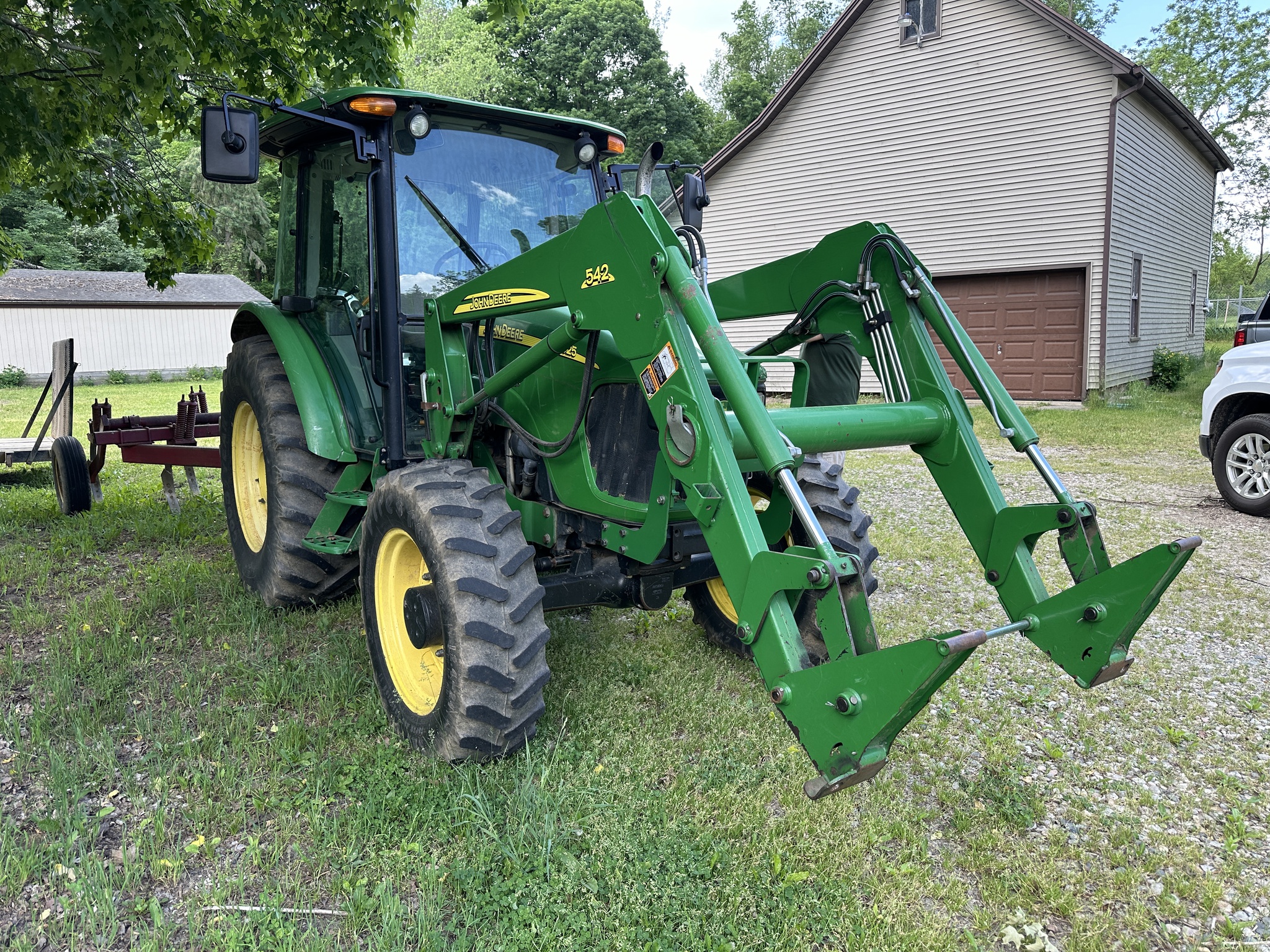 2008 John Deere 5625 Image 1