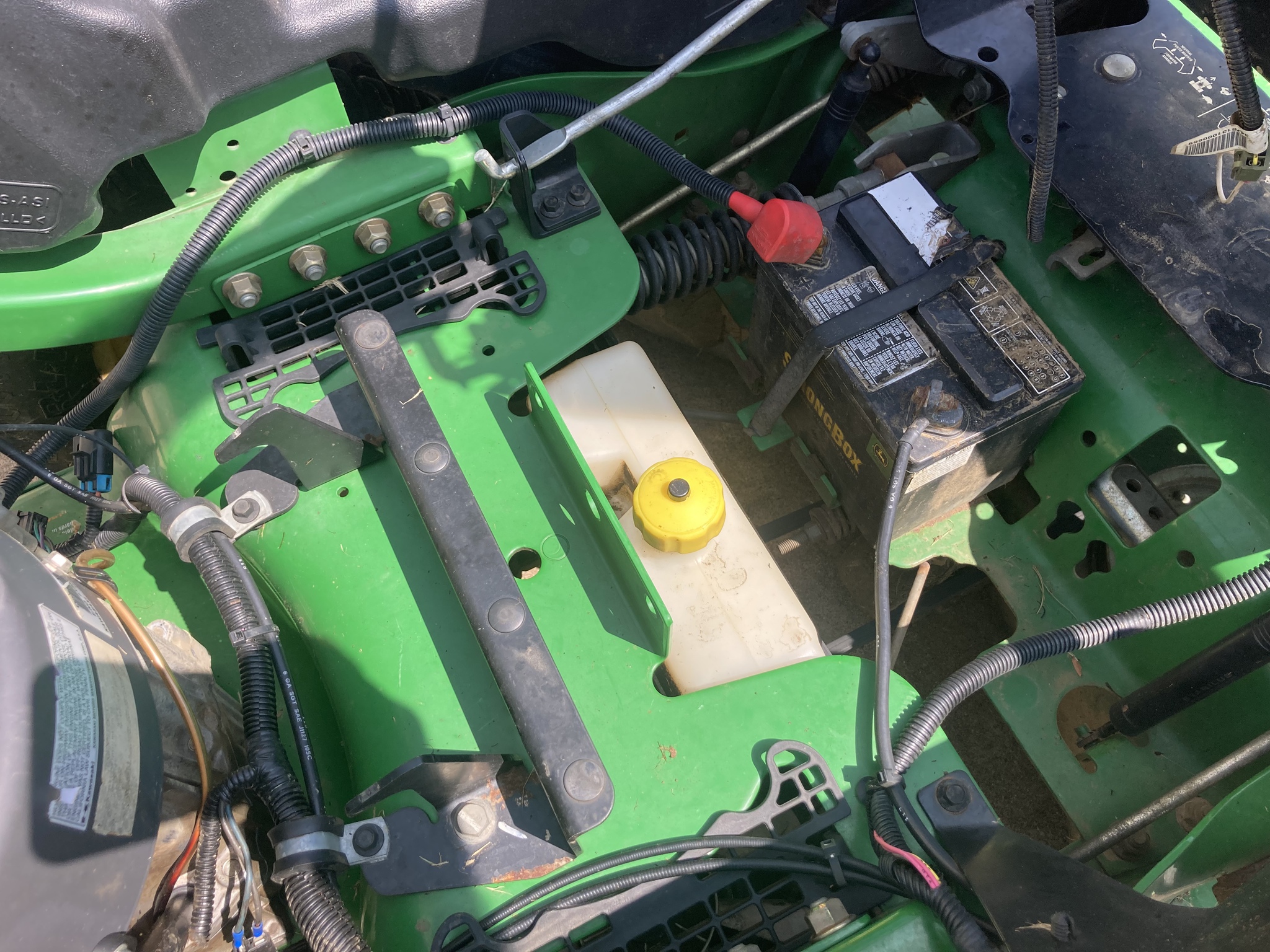 2016 John Deere Z950M Image 2