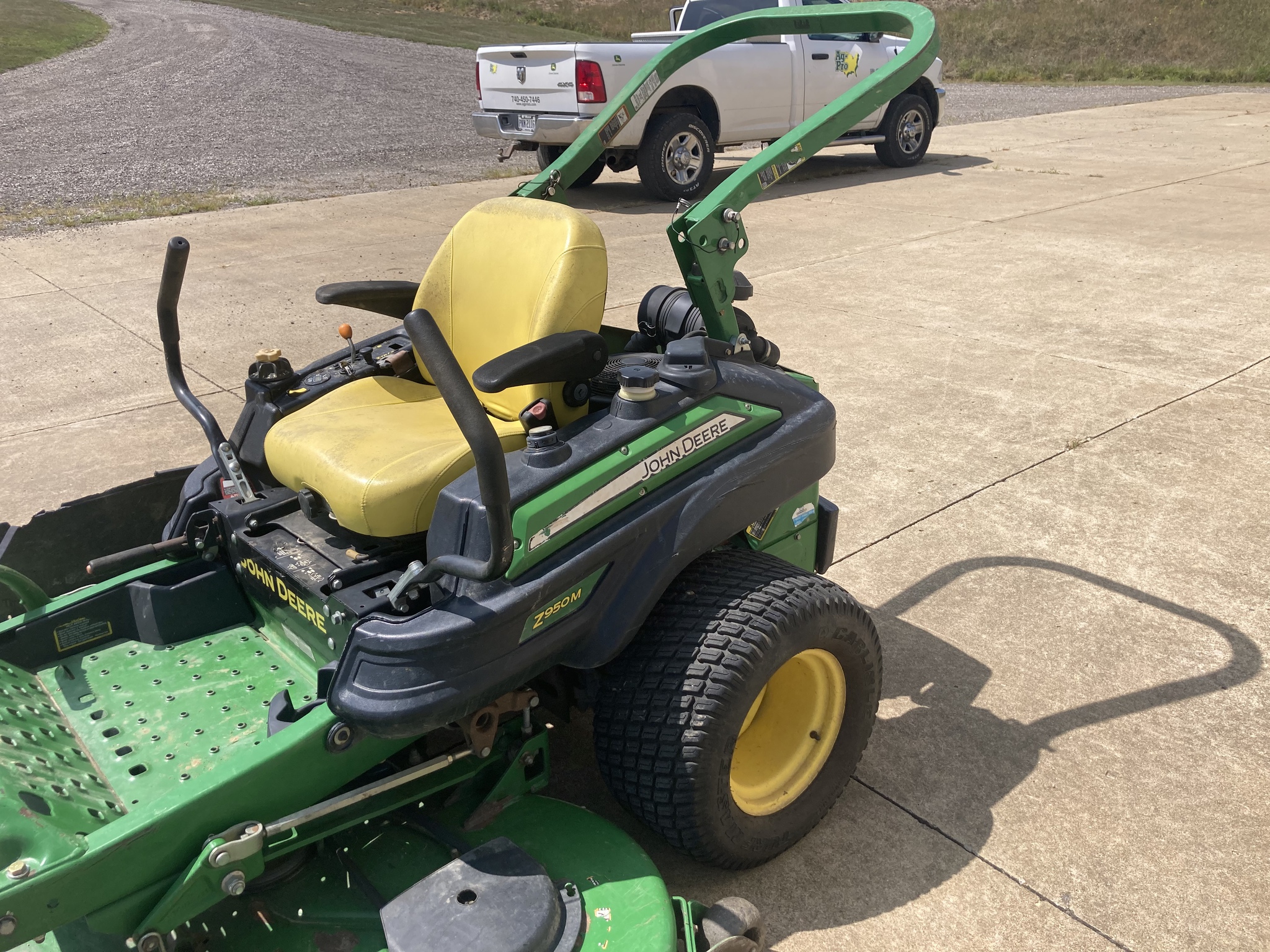 2016 John Deere Z950M Image 18