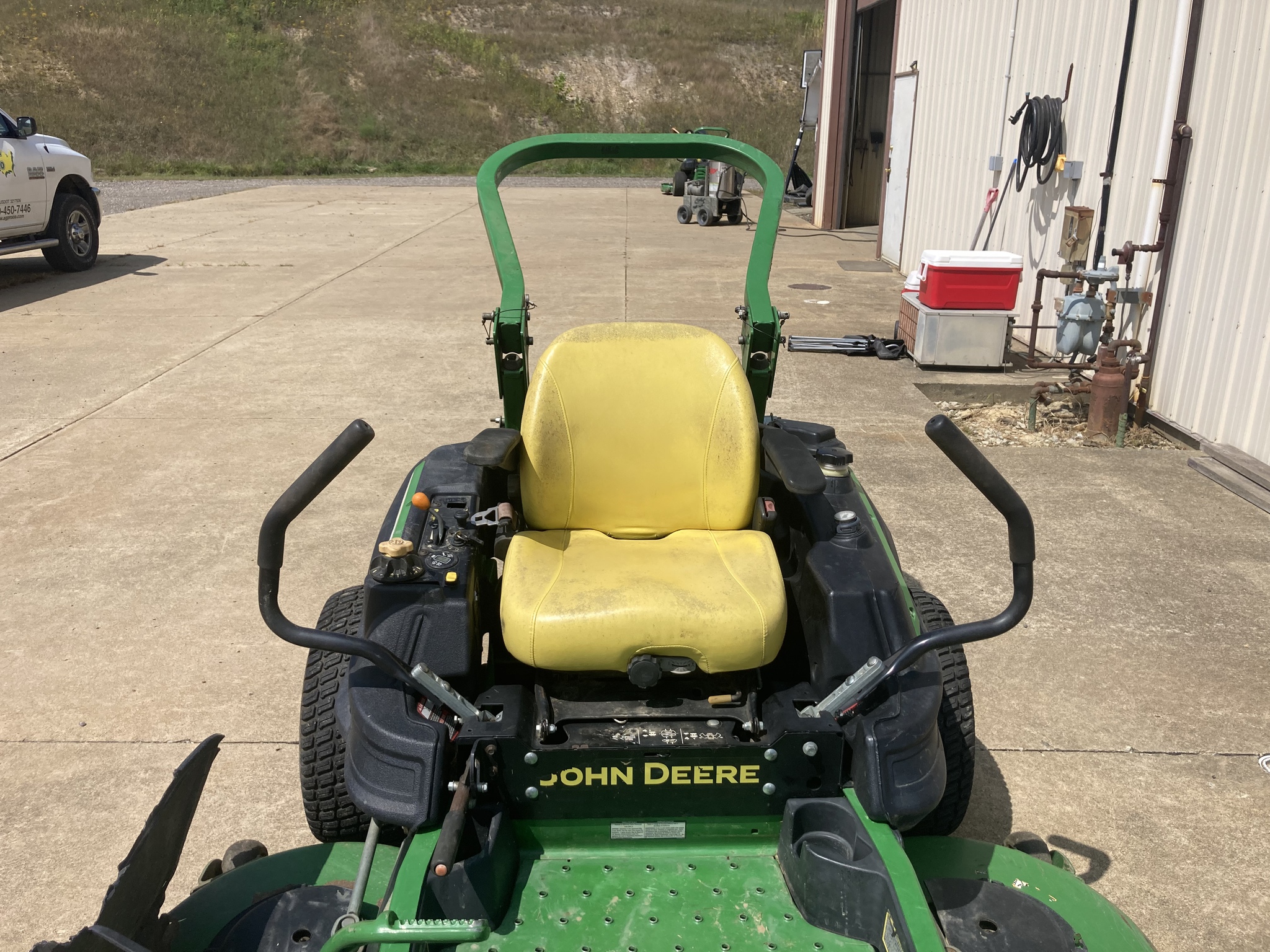 2016 John Deere Z950M Image 17