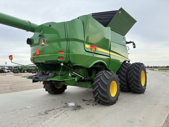 2024 John Deere S780 (6th thumbnail)