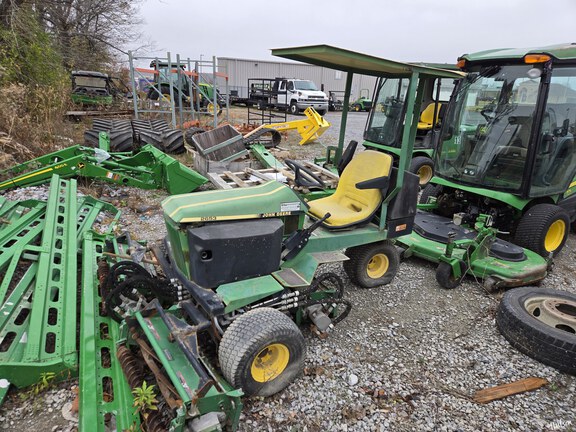 Photo of 1998 John Deere 2653