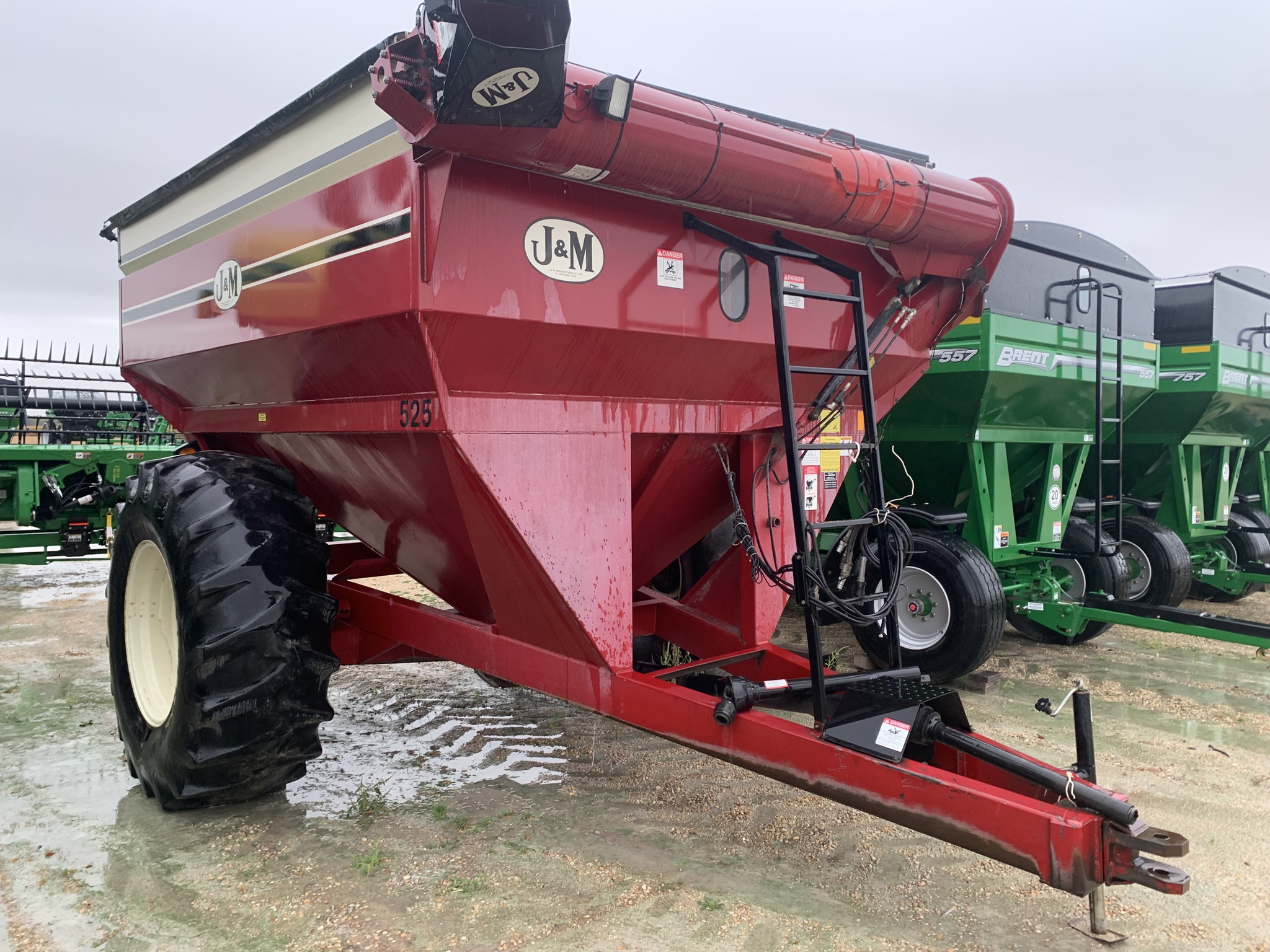  2004 J&M 525-14 at Heritage Tractor in Mendota, IL