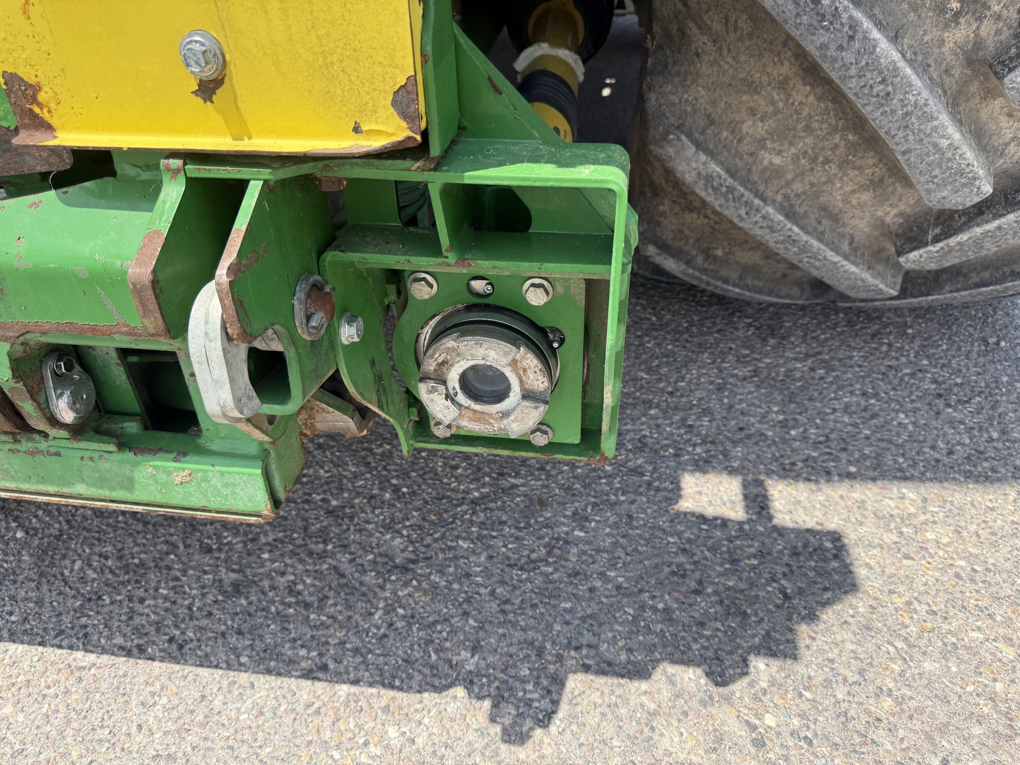 2015 John Deere 8600 Image 32