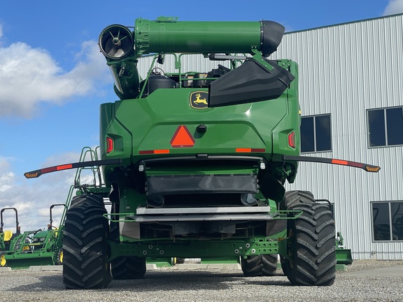 2022 John Deere X9 1000