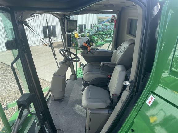 2022 John Deere X9 1000