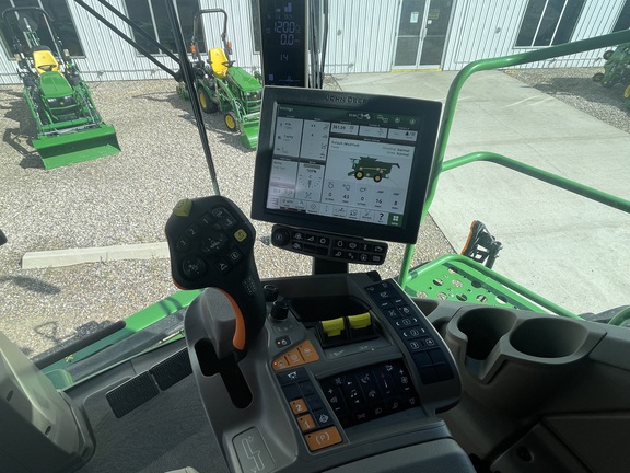 2022 John Deere X9 1000