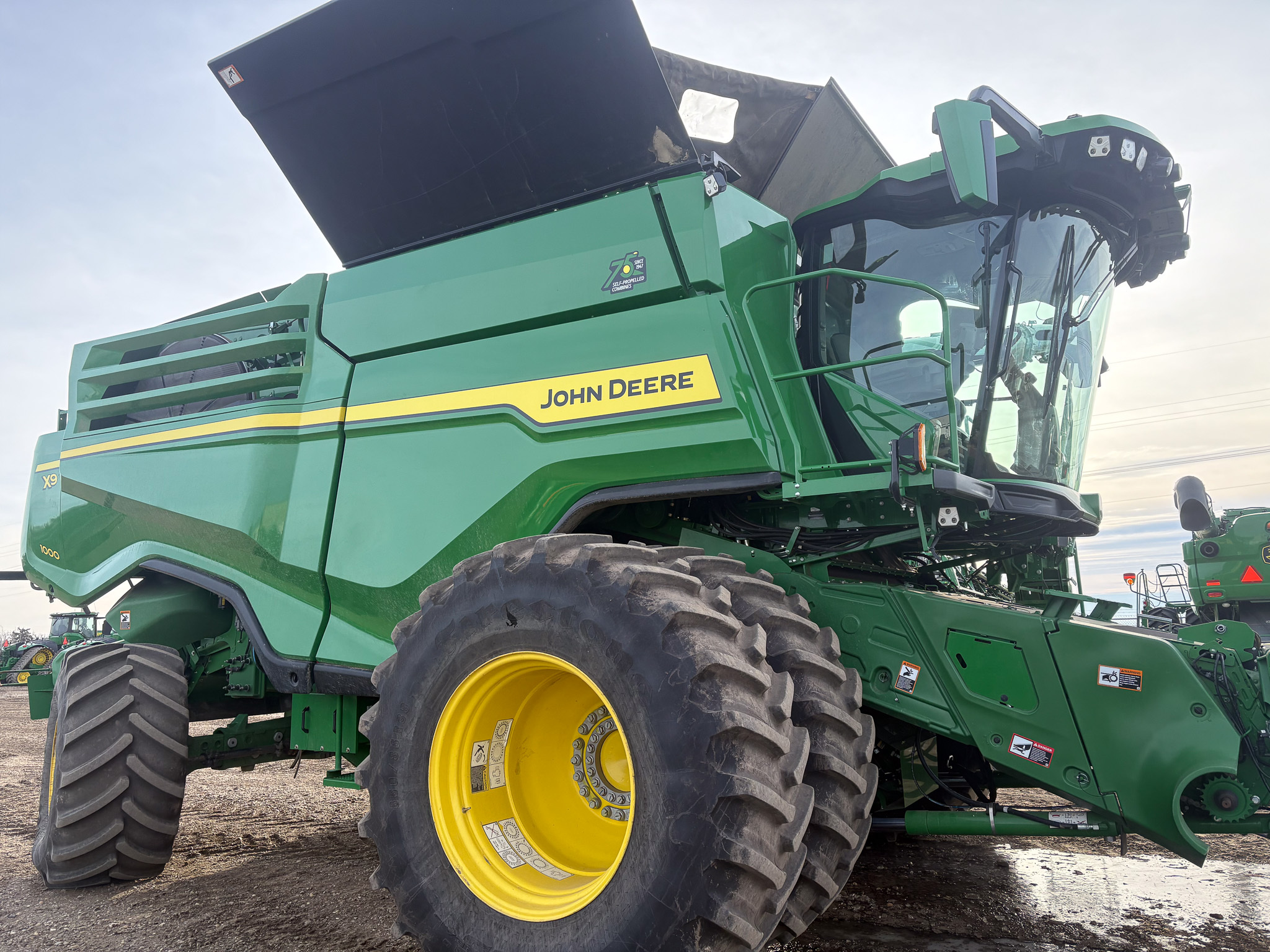 2022 John Deere X9 1000 Image 6