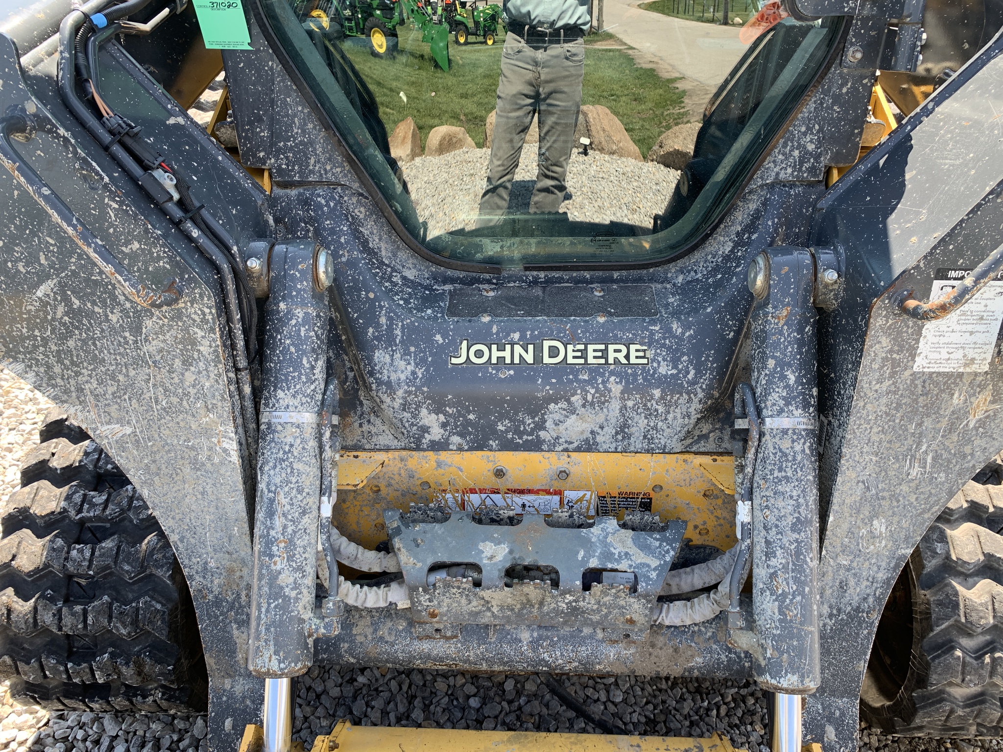 2020 John Deere 325G Image 25