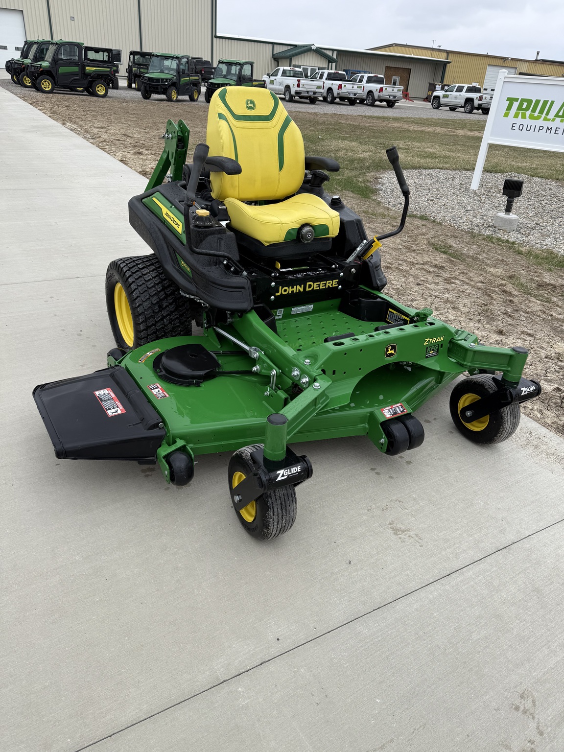 2023 John Deere Z970R Image 2