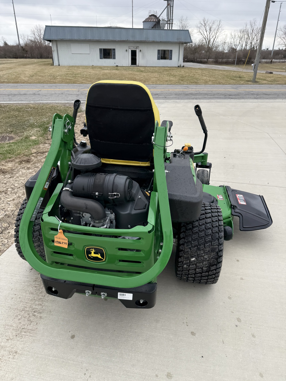 2023 John Deere Z970R Image 7