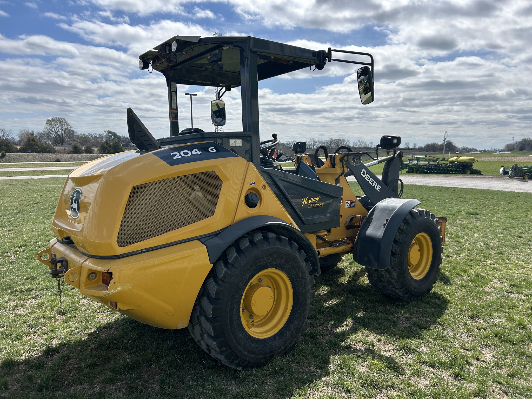  2023 John Deere 204 G at Heritage Tractor in Adrian, MO