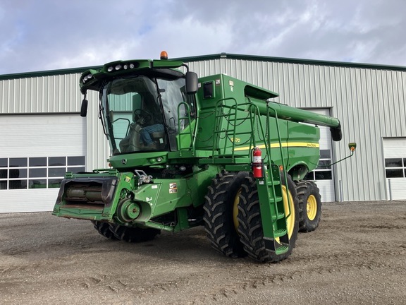 2012 John Deere S670 thumbnail 3