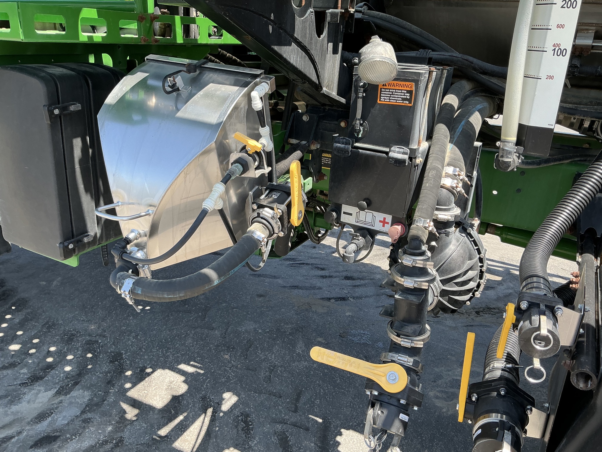 2021 John Deere F4365 Image 11