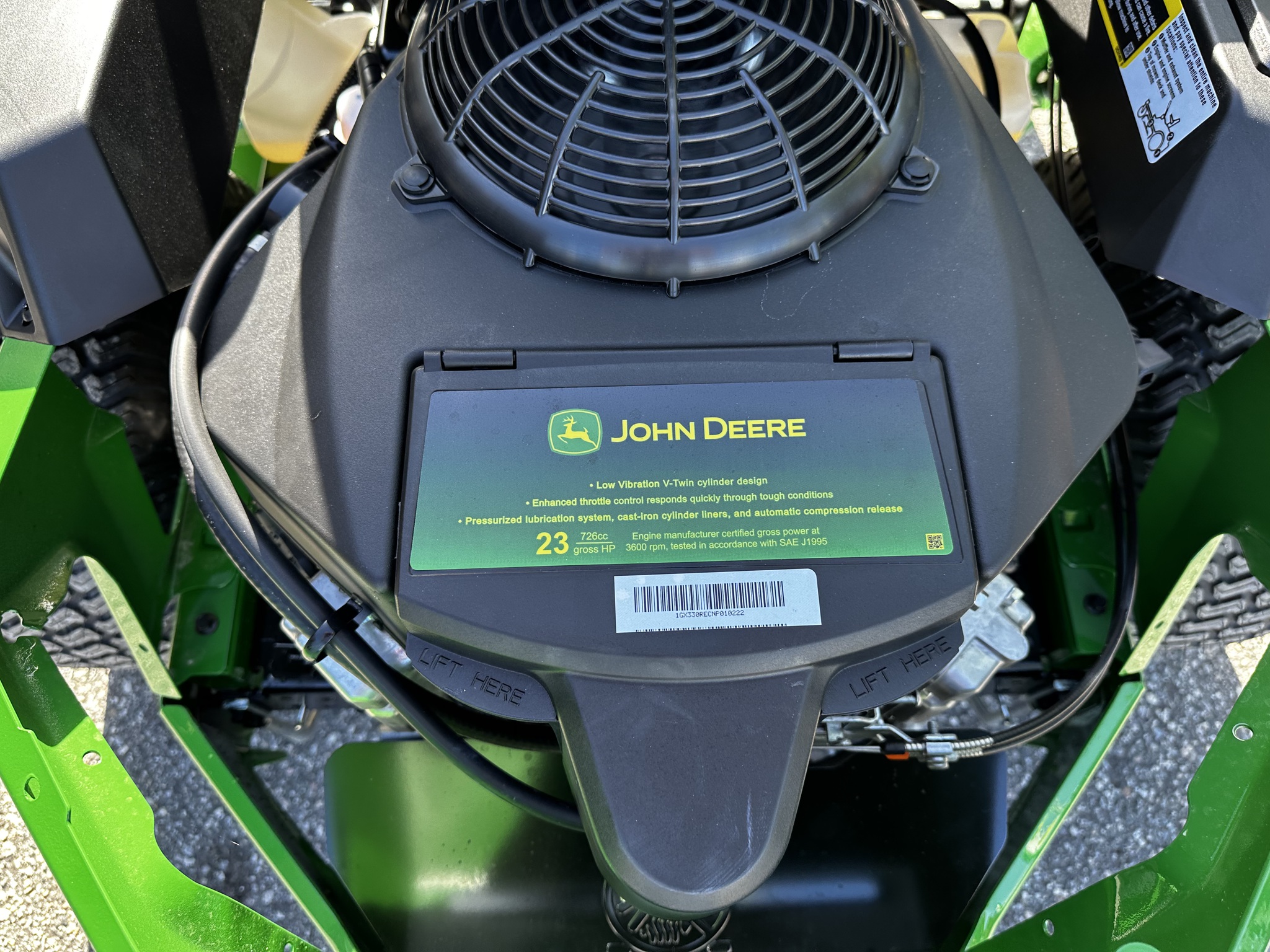 2025 John Deere Z330R Image 6