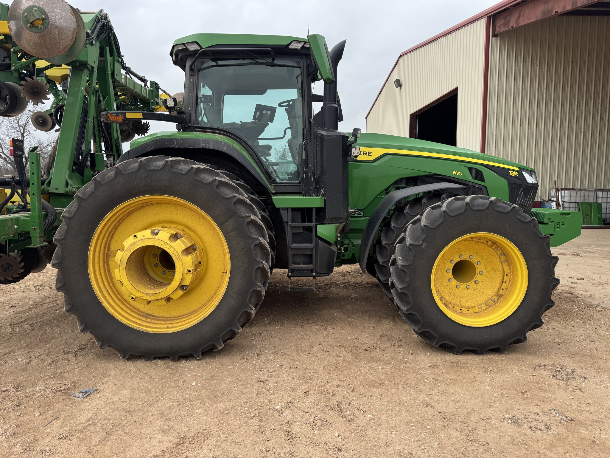 2024 John Deere 8R 310 Image 8