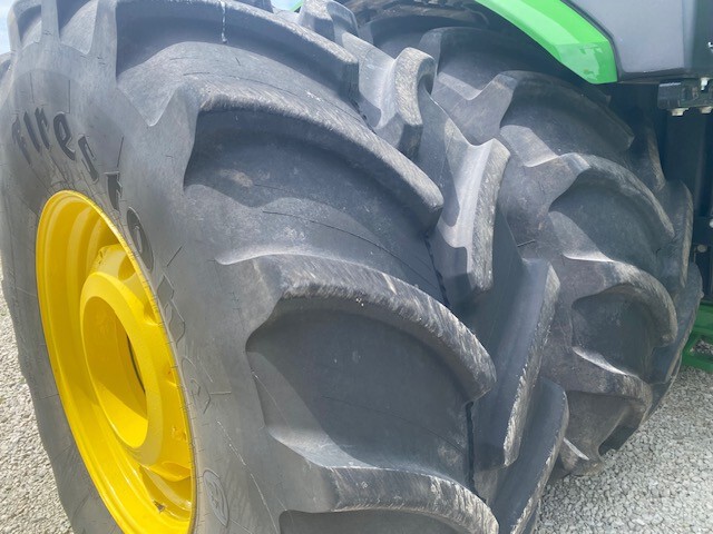  2024 John Deere 9R 640 at Heritage Tractor in Streator, IL
