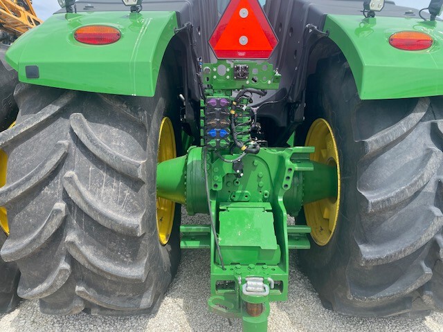  2024 John Deere 9R 640 at Heritage Tractor in Streator, IL