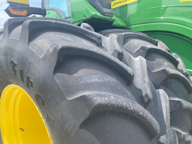  2024 John Deere 9R 640 at Heritage Tractor in Streator, IL