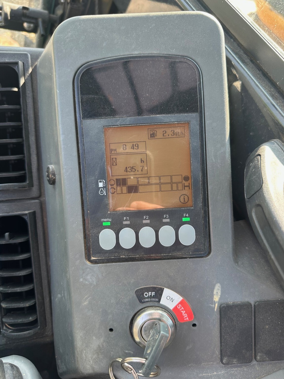 2018 Yanmar VIO80 Image 6