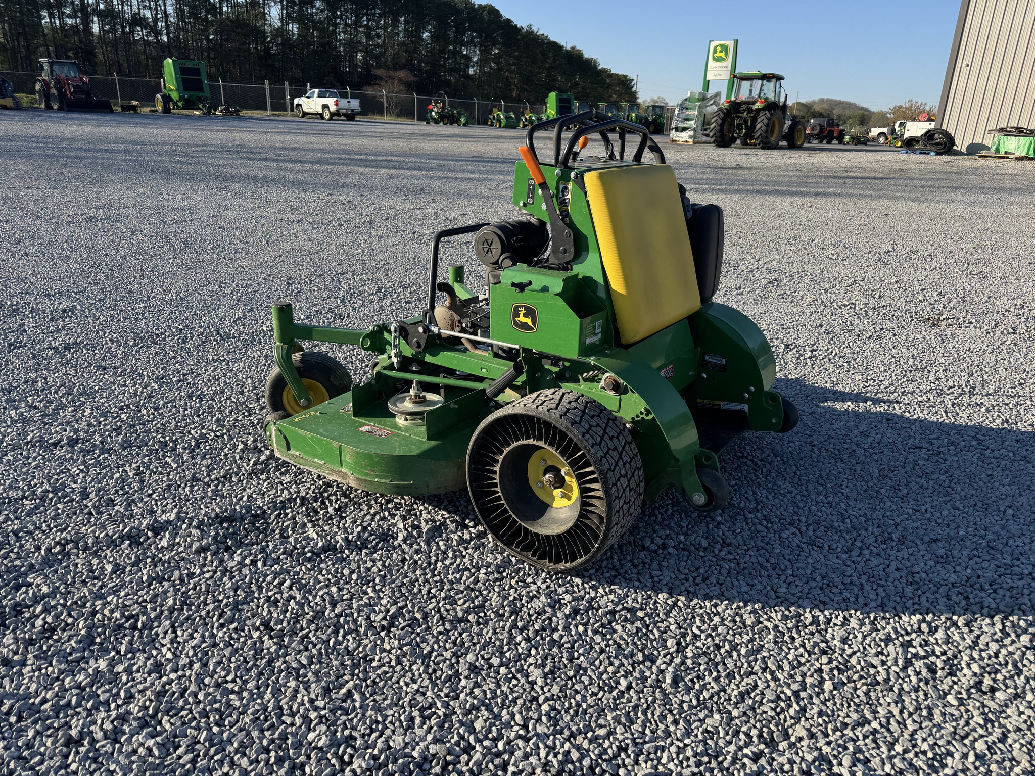 2023 John Deere 661R Image 4