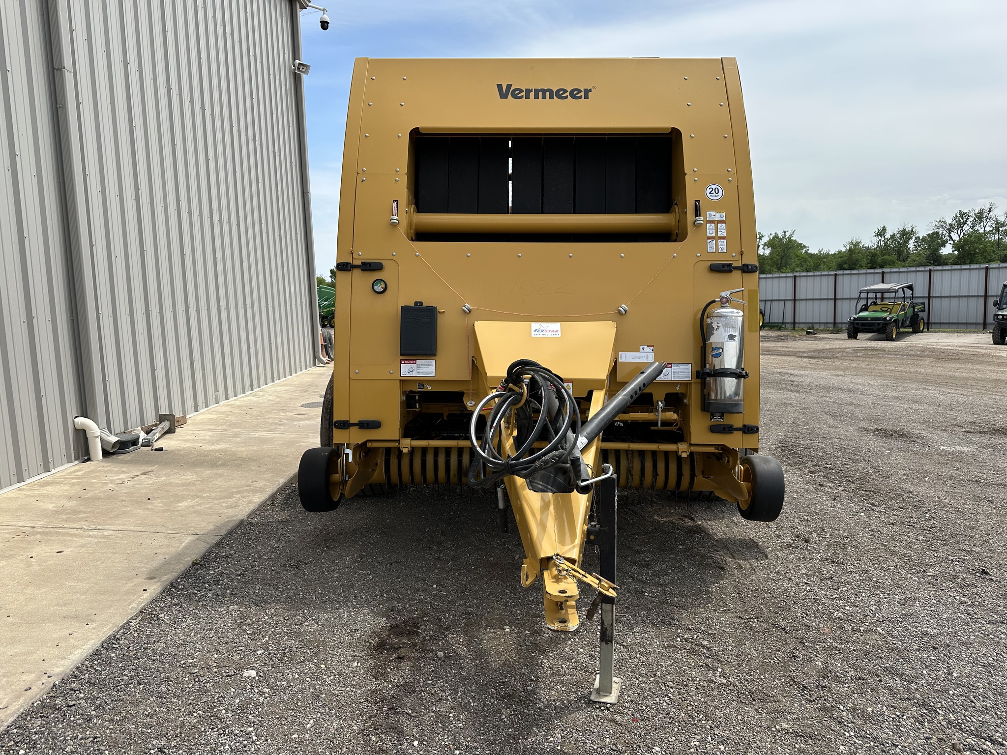2022 Vermeer 605N Select Image 3