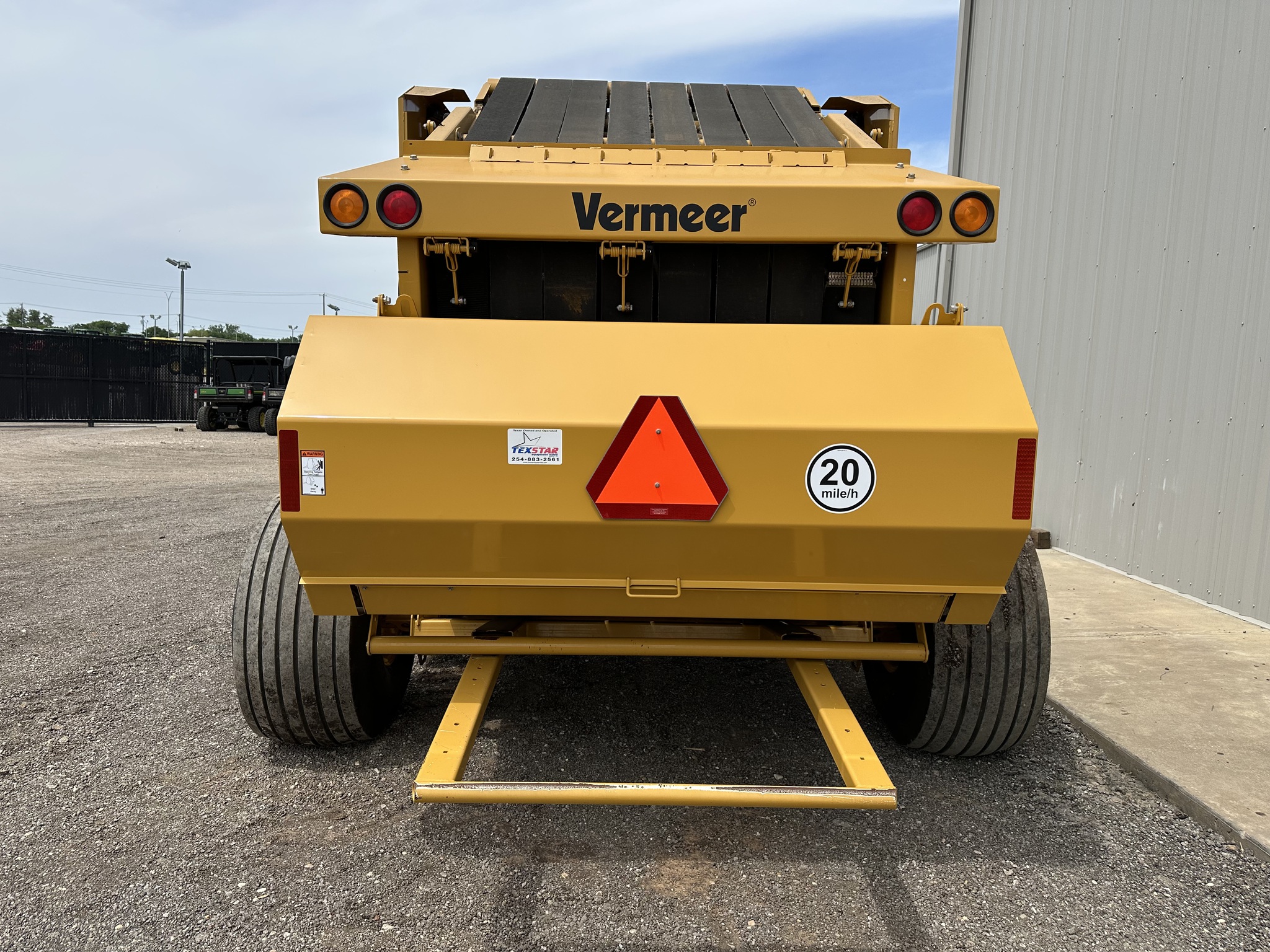 2022 Vermeer 605N Select Image 7