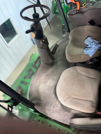 Photo of 2023 John Deere S780