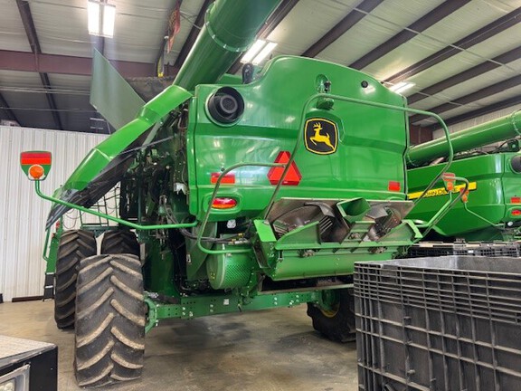Photo of 2023 John Deere S780