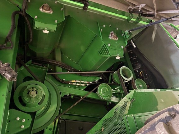 Photo of 2023 John Deere S780
