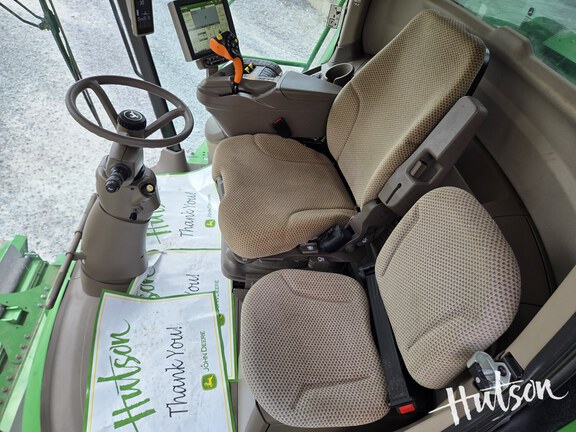 Photo of 2023 John Deere S780