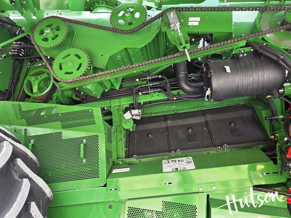 Photo of 2023 John Deere S780