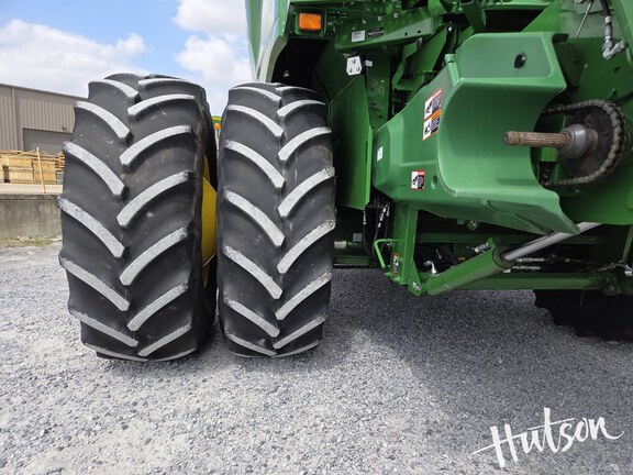 Photo of 2023 John Deere S780