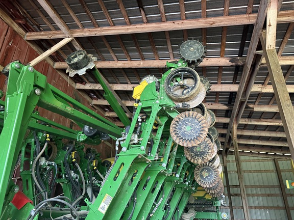 Photo of 2024 John Deere 1795