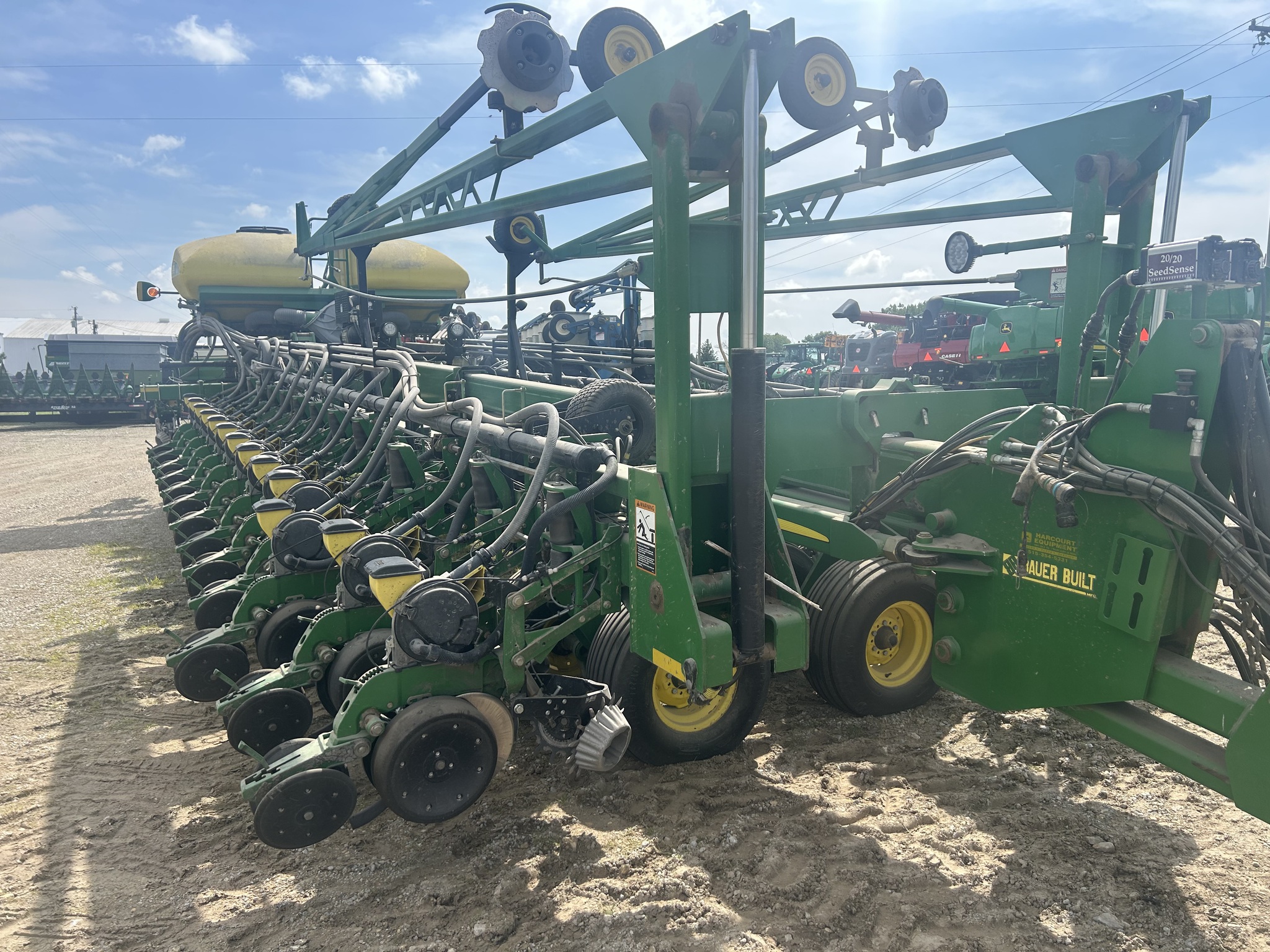 2006 John Deere DB80 Image 30