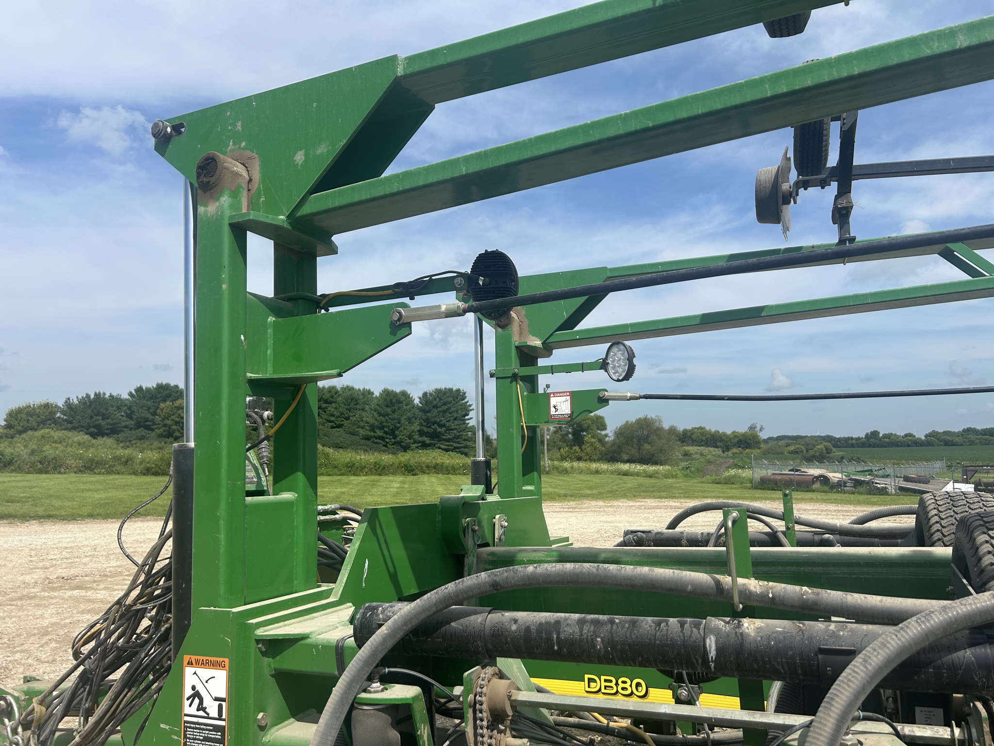 2006 John Deere DB80 Image 43
