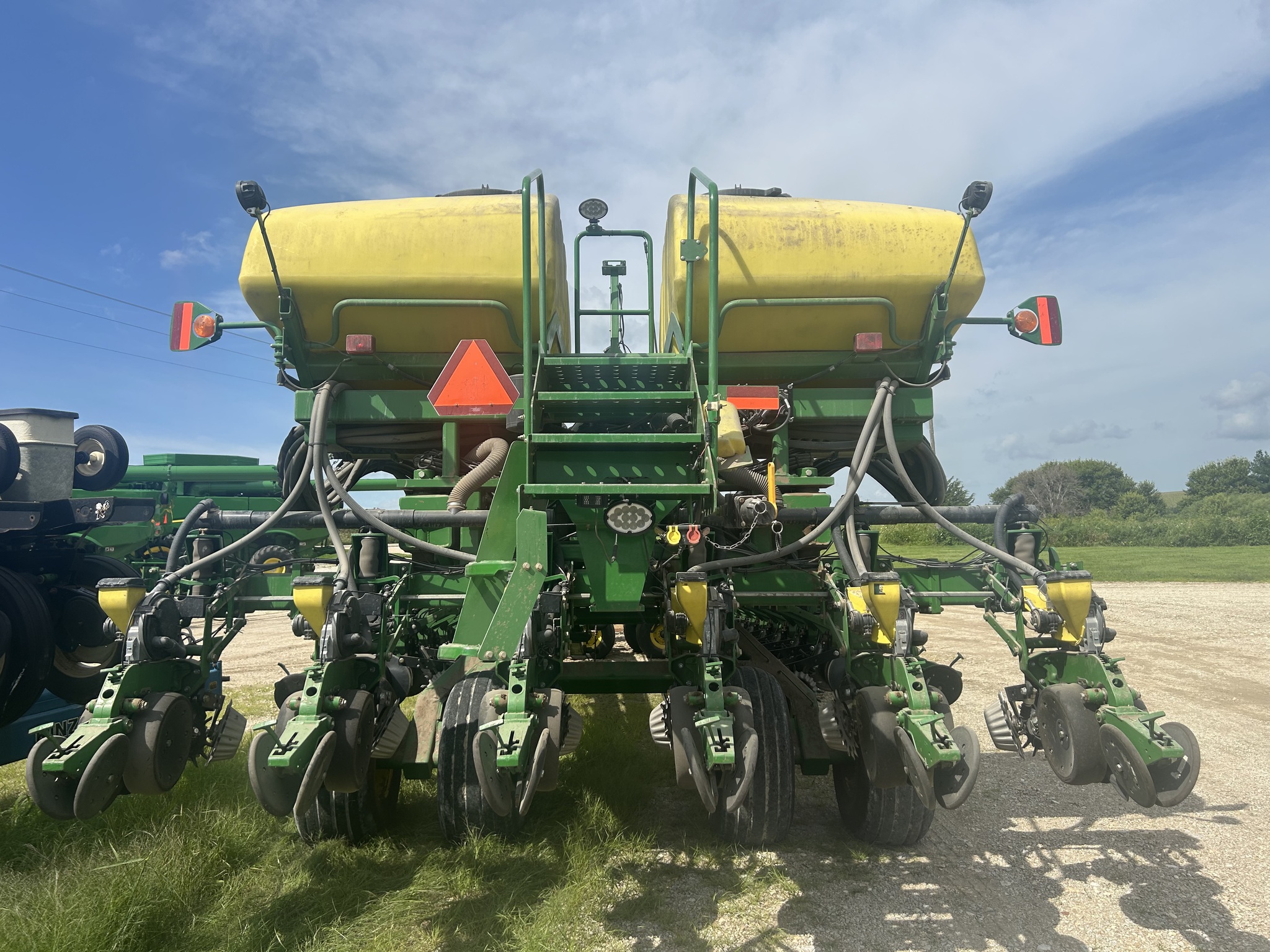 2006 John Deere DB80 Image 39
