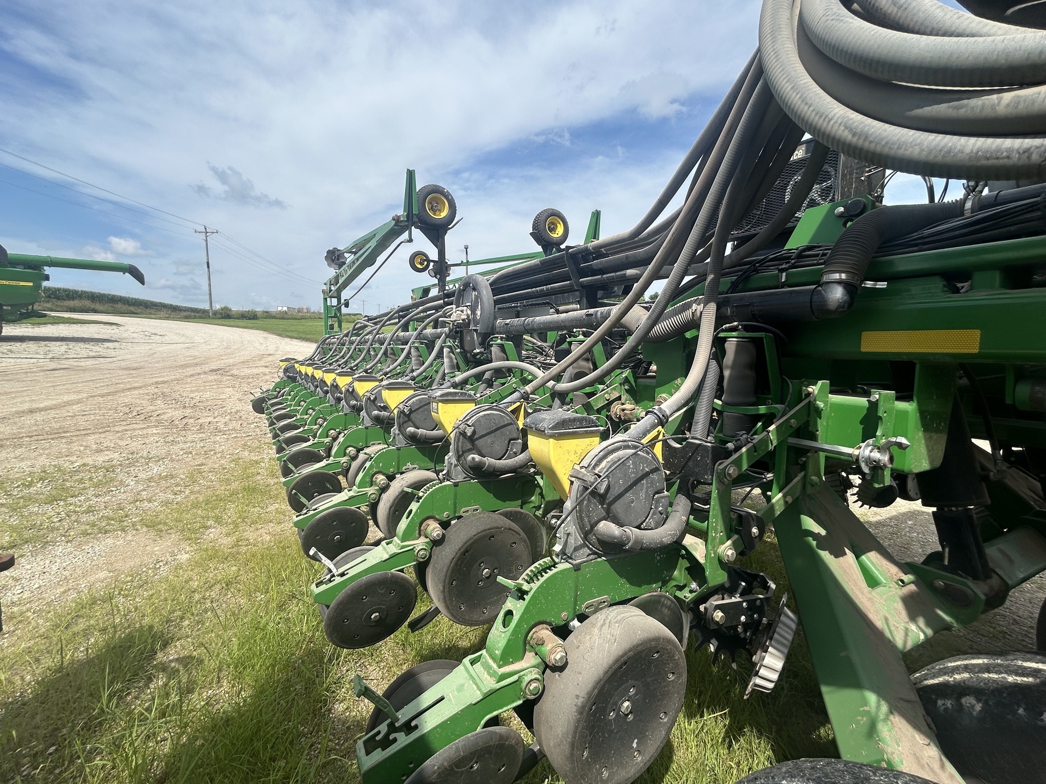 2006 John Deere DB80 Image 42