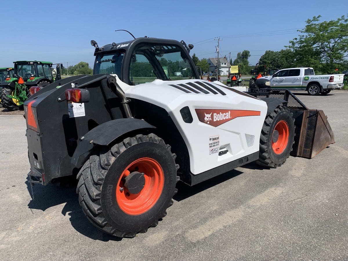 2017 Bobcat V519 Image 6