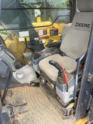 2019 John Deere 135G
