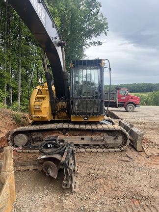 2019 John Deere 135G