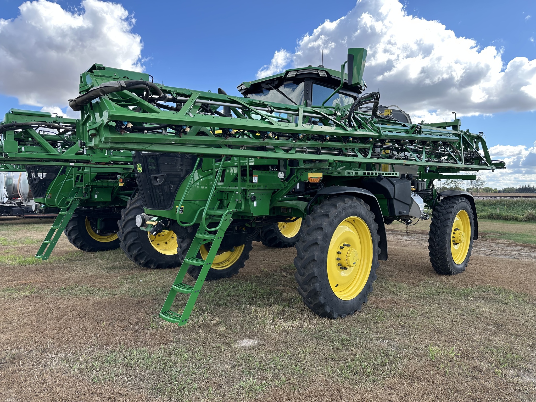 2023 John Deere 412R Image 1