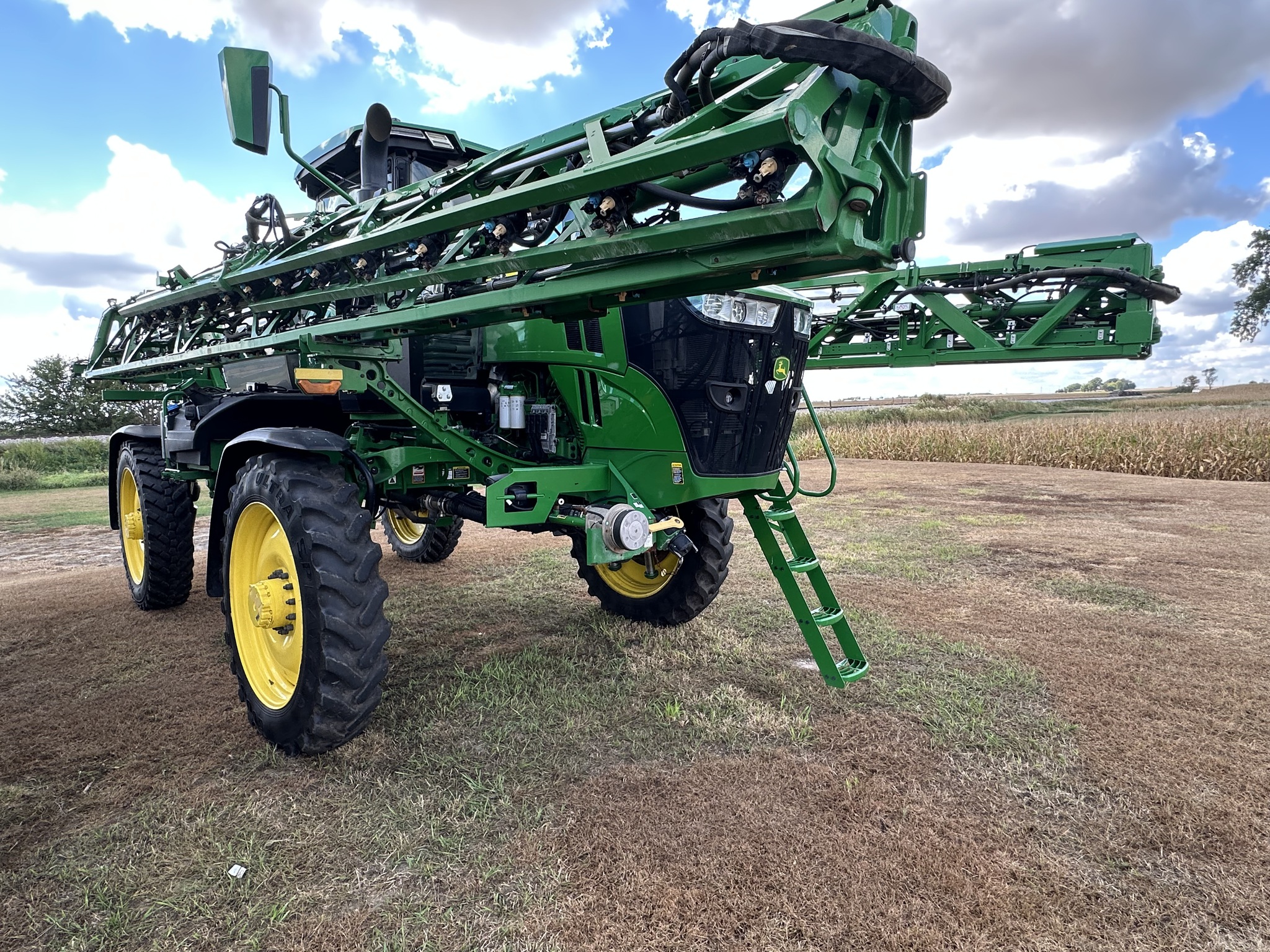 2023 John Deere 412R Image 6