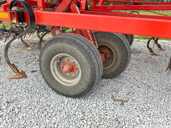 2015 Kuhn-Krause 5835