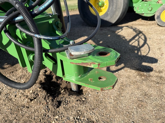 2022 John Deere 560M - Photo23