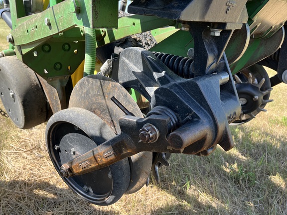 2008 John Deere 1770NT CCS (18th thumbnail)